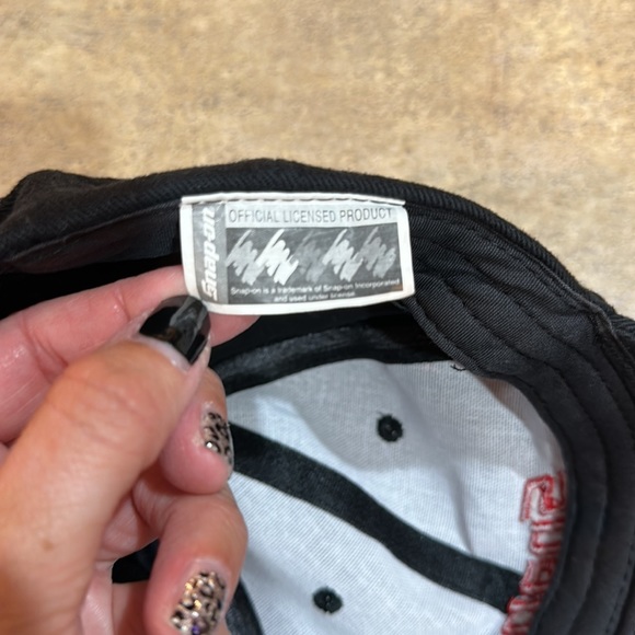 Mens preowned Snap On hat adjustable - Picture 5 of 7